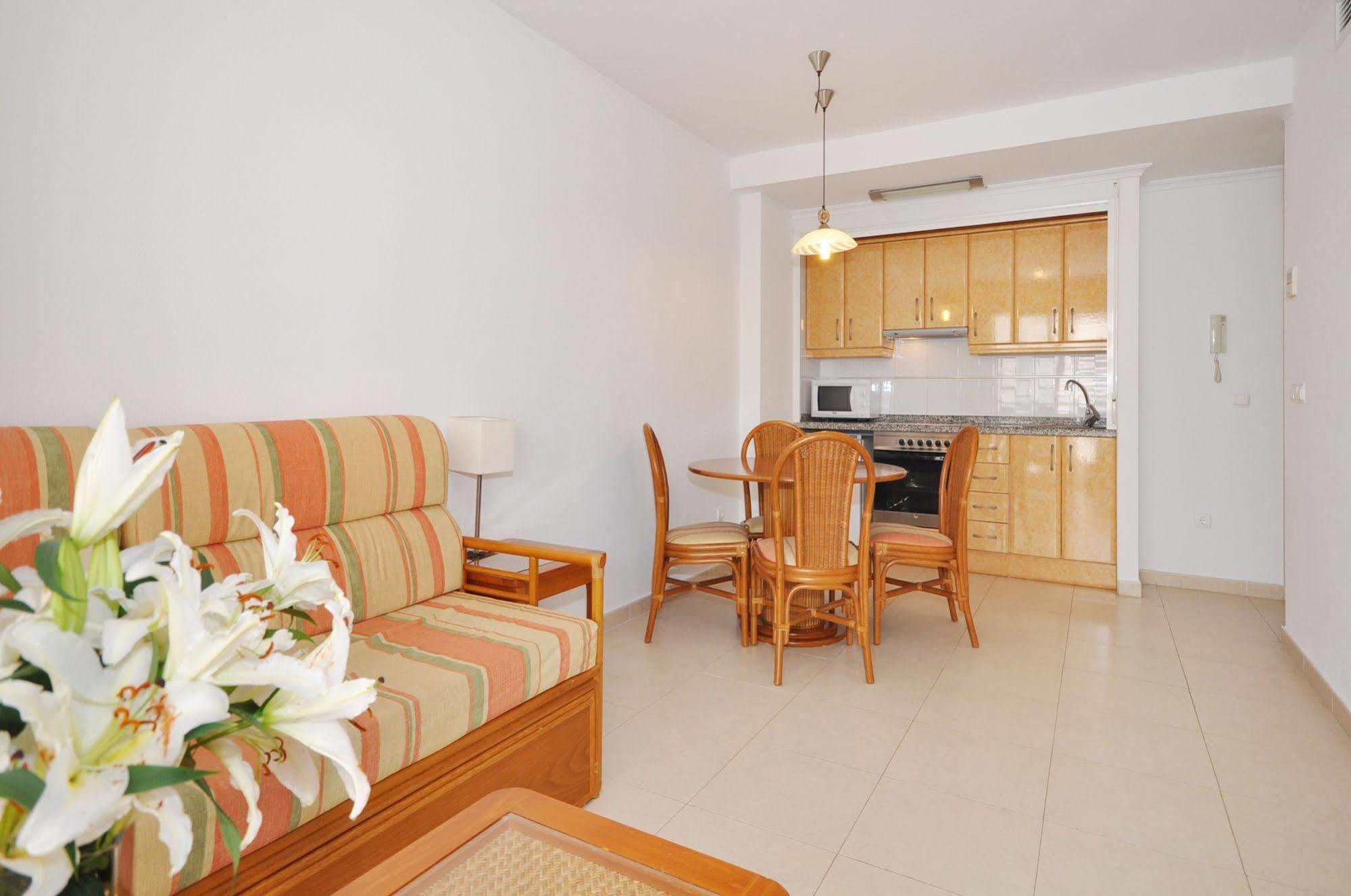 Apartamentos Ambar Beach Unitursa Calpe Exterior foto